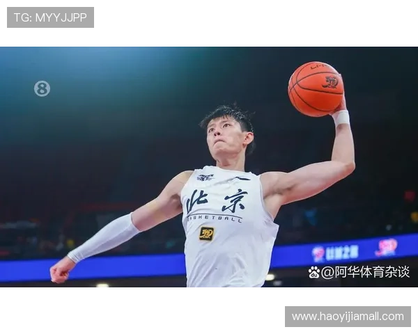 中国赛禁中国球员参赛引争议 曾凡博是否是Douc+球员成为焦点 中国赛禁中国球员参赛引争议 曾凡博是否是Douc+球员成为焦点