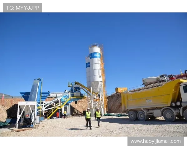 斯普利特强调团队团结专注当下迎接挑战抓住眼前良机奋力前行
